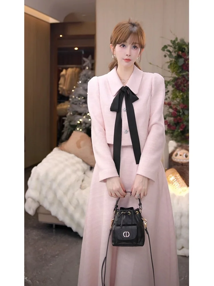 

Ele Slim Fit Floral awl Coat And Skirt Set Early Spring Commute Faion Outerwear with Large Hemline Midi Skirt