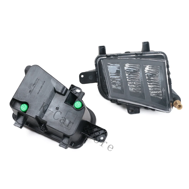 Driver Left Side Fog Light – Fits VW CC (2013-17, Halogen, Direct Fit)