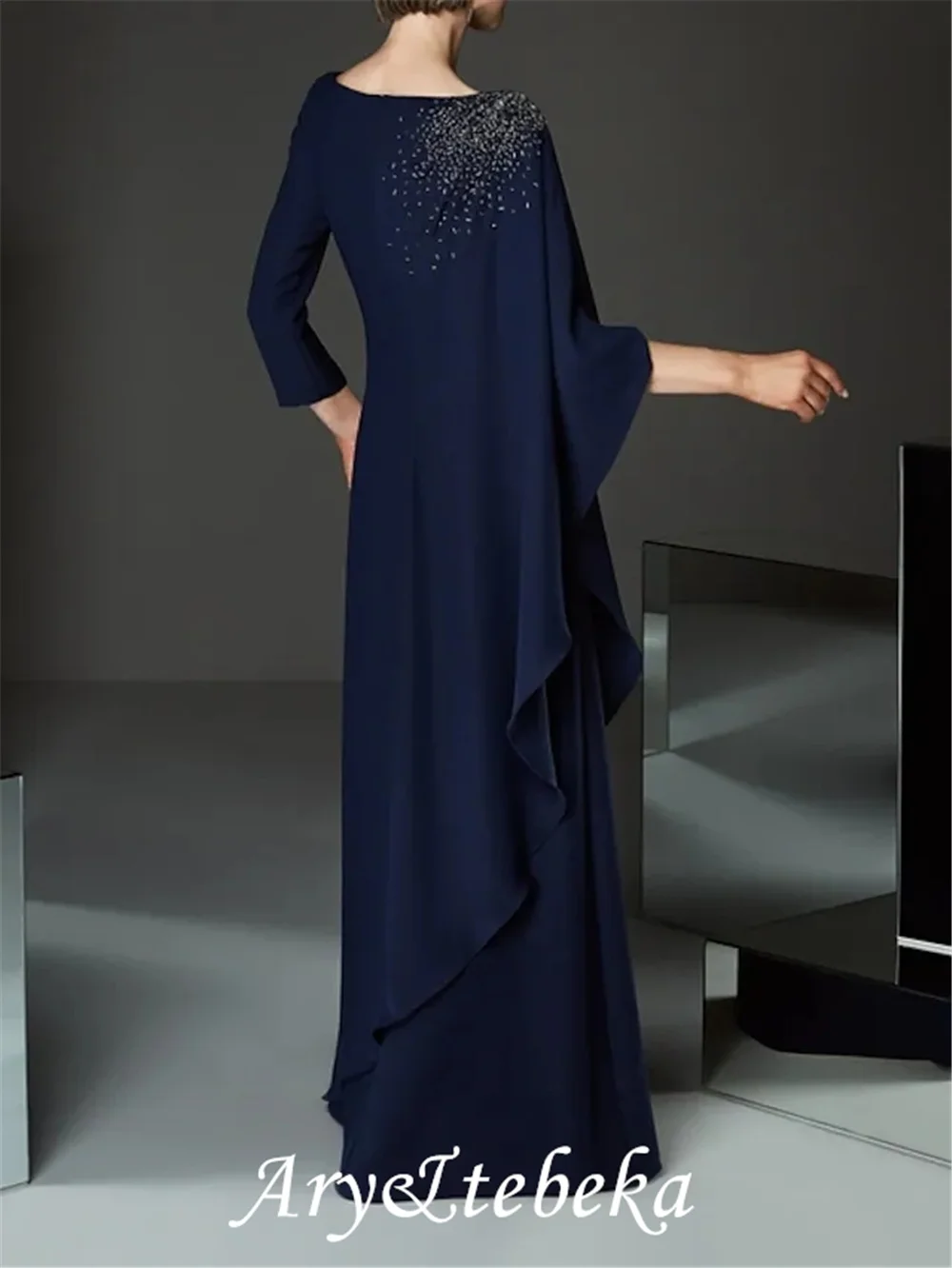 Mother of the Bride Dress Plus Size Elegant Bateau Neck Floor Length Chiffon Half Sleeve with Bead