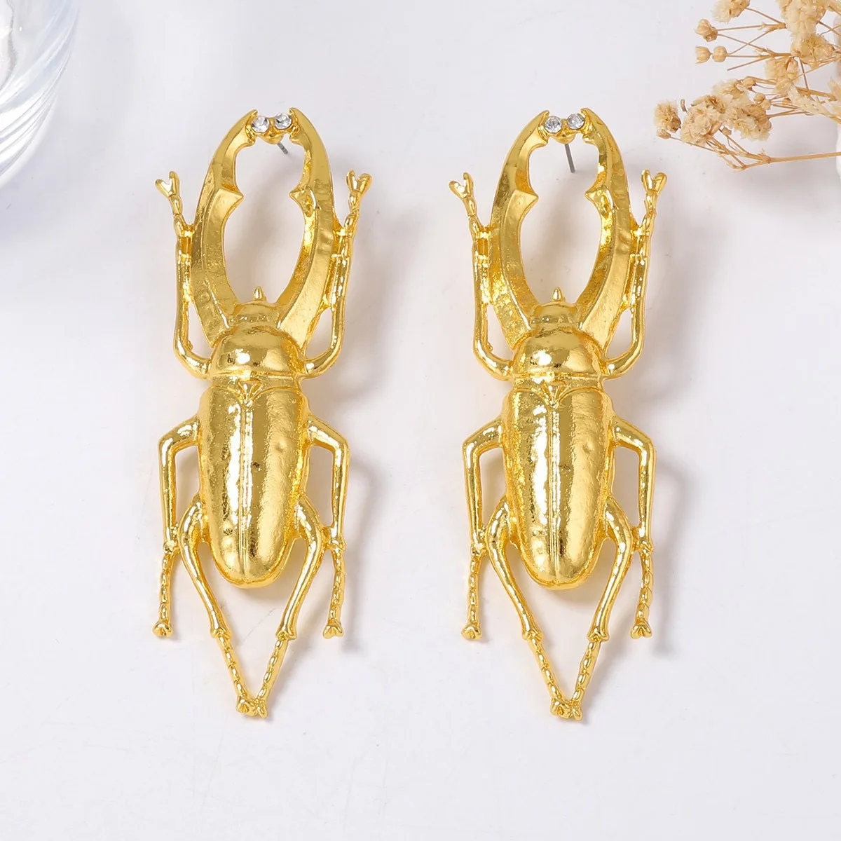 Fashionable Minimalist Alloy Earrings for Women Commute Jewelry Daily Party Accessory Trendy Elite Sensation Versatile Accessory