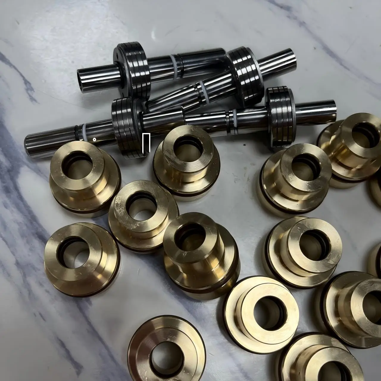 4PCS Suitable for DOOSAN Excavator DH220-7 DH225-7 DH335-7 Foot Valve Spool Foot Valve Push Rod