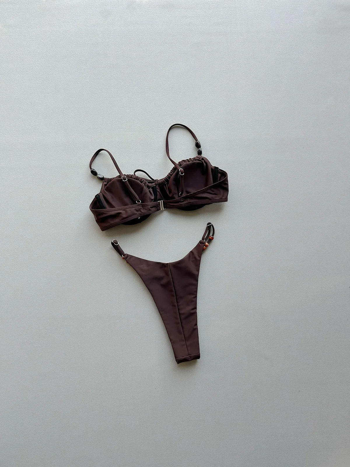 2026 Sexy Einfarbiger Bikini Badeanzug Damen Zweiteiliger Badeanzug Grenzüberschreitender Handel Einfarbiges Bikini-Set für Damen – Detail 5