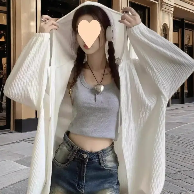 

Свободный крой, тонкий летний топ с капюшоном, женская корейская одежда с защитой от ультрафиолета, повседневная верхняя одежда, модная летняя одежда irt