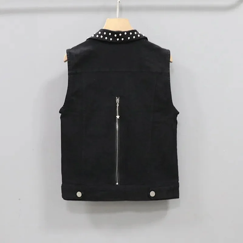 Women Sleeveless Short Jean Coat 2023 New Female Single Breasted Black White Rivet Tassel Denim Vest Sleeveless Waistcoat Jacket