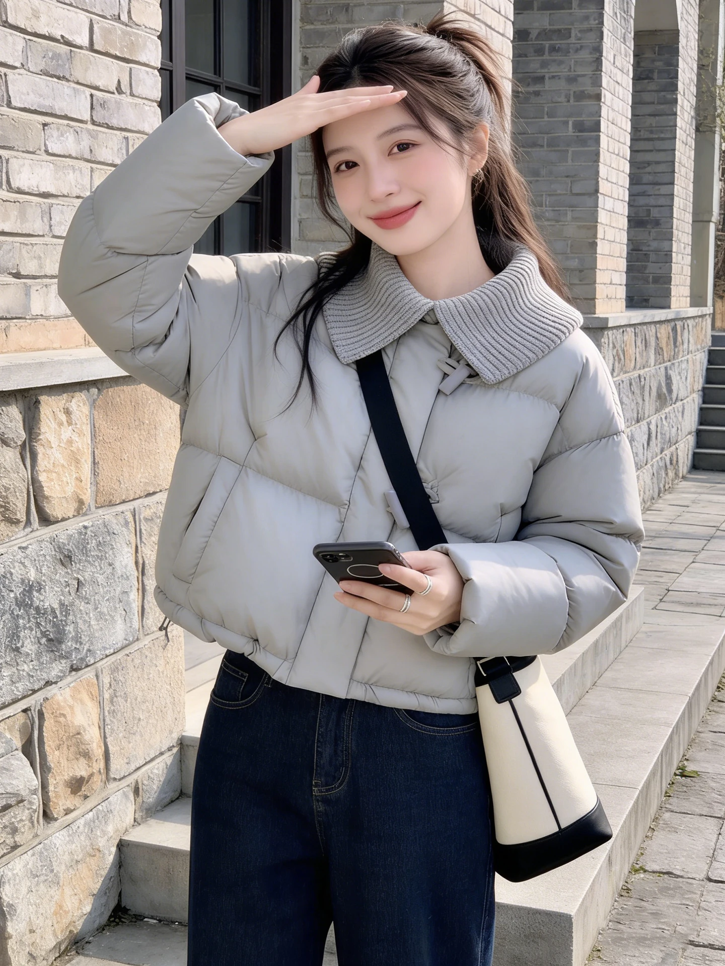 

Корейская женская зимняя теплая хлопковая куртка с капюшоном, прямого кроя, эксклюзивно онлайн