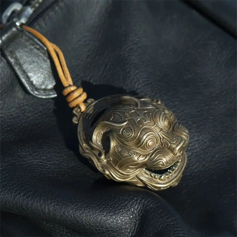 Seven-star gossip tiger head bell pendant necklace original handicraft pendant product lucky transfer