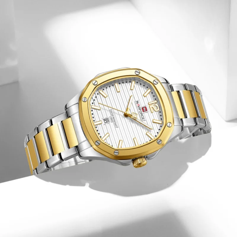 Naviforce 9243 Orologi semplici da uomo cinturino in acciaio impermeabile sportivo casual militare nuovo orologio da polso uomo orologi con calendario al quarzo