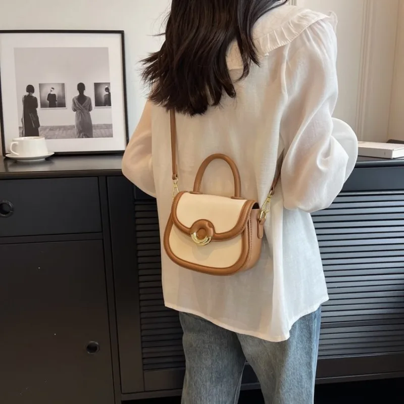 

Designer Luxury Diaper Bag For Women Elegant Crossbody Bag Minimalist Leather Tote Vintage Inspired Large Capacity Bag