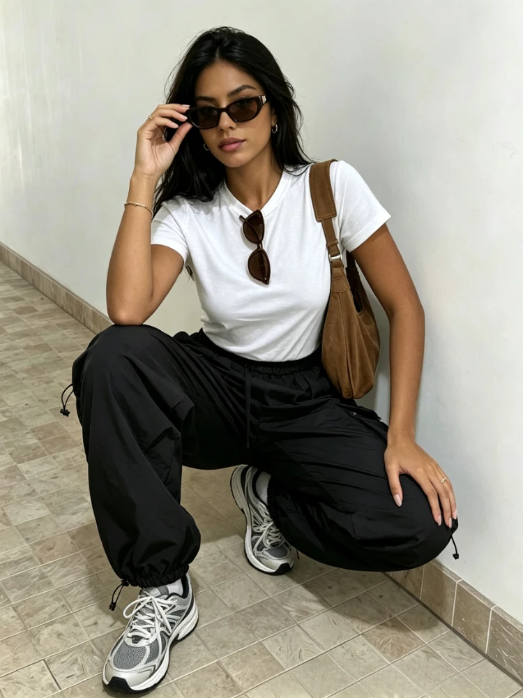 Hip Hop New Chic Streetwear Black Pocket Loose Fit Women's Cargo Pants Spring and Autumn Loose Fit Pleated High Waisted Pants