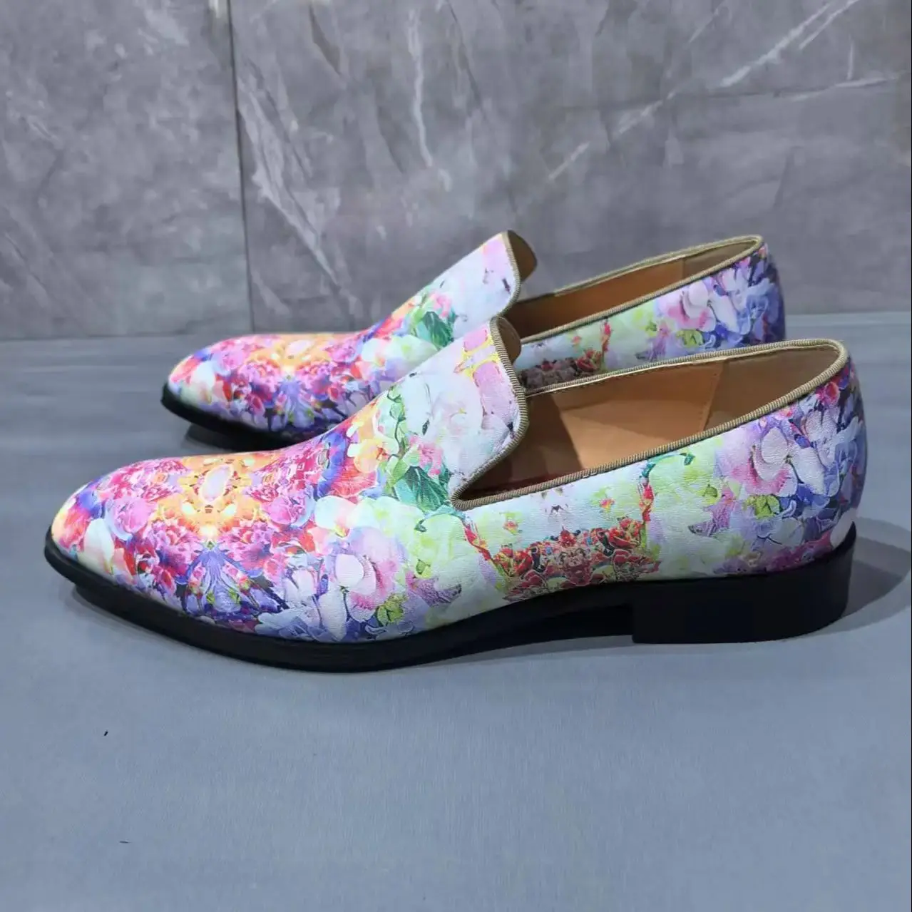 

Black Tassels Zapatos Para Round Toe Slip On Flat Sole Casual Shoes Colorful Landscape Painting Print Silk Satin Men’s Loafers