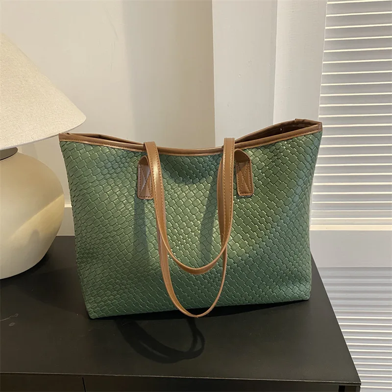 

New Women Texture Pattern Handbags Fashion Vintage Solid Color Elegant Shoulder Bag Large Capacity Female Tote