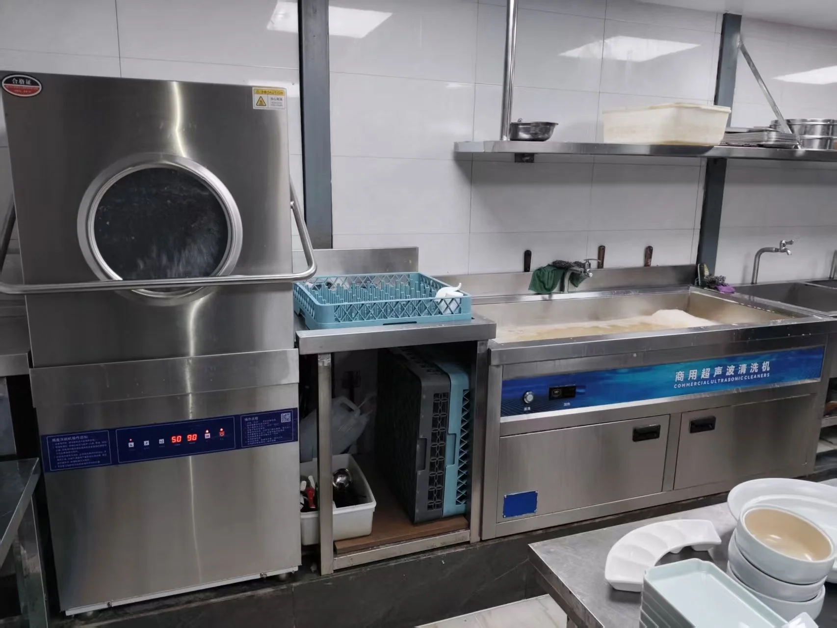 Commercial Restaurant And Hotel Kitchen Smart Touch Control Automatic High Speed Durable Professional Heavy Duty Hood Dishwasher