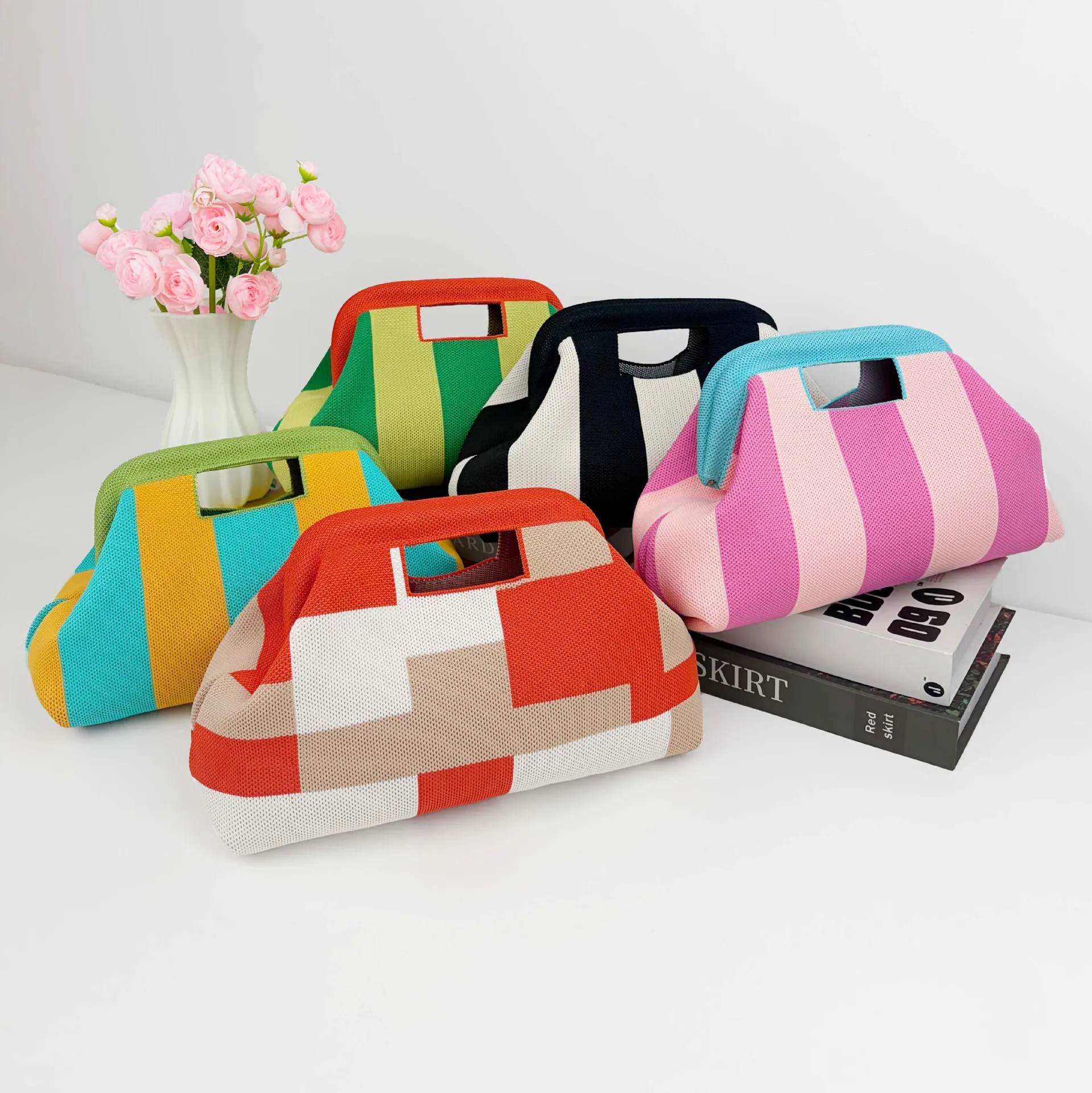 New woven ladies' bag - hollow striped knitted handbag, perfect for casual events, cloud-style versatile travel bag
