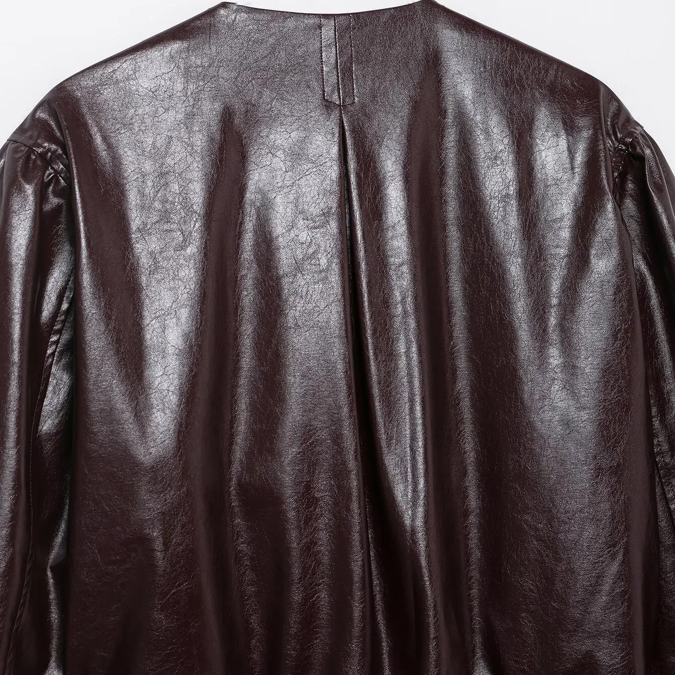 معطف KASLEAD الجديد للسيدات مستدير Ne Long Sve من الجلد الصناعي معطف Jaet Sli ملابس خارجية شتوية أوروبية Sle 2025