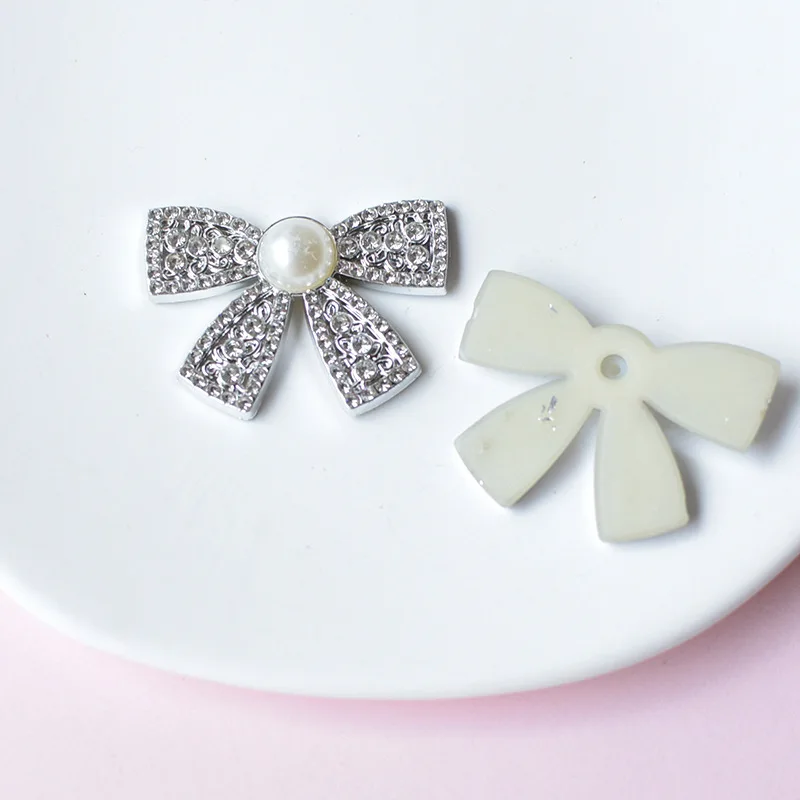 WFFNNKC 10Pcs Glitter Diamond Bowknot Bear Resin Flat Back Patch DIY Hair Clip Craft Supplies Scrapbooking Decor Accessories