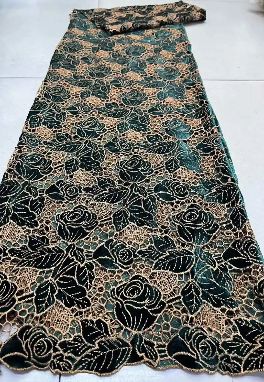 Best Selling French Velvet Lace Fabric 5 Yards 2025 High Quality Nigerian Party Multicolor Embroidery African Lace Fabric