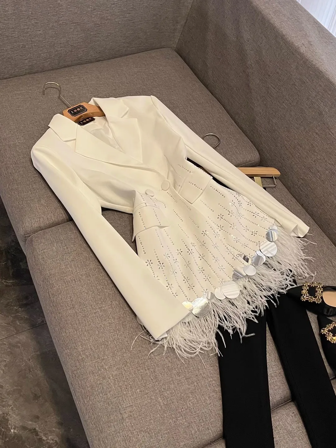 Ele Straußenfedern, gespleißt, für Damen, Jaet, Herbst 20225, Personali, High-End-Feeling, gerader Schnitt, lang, Sve, zweireihig