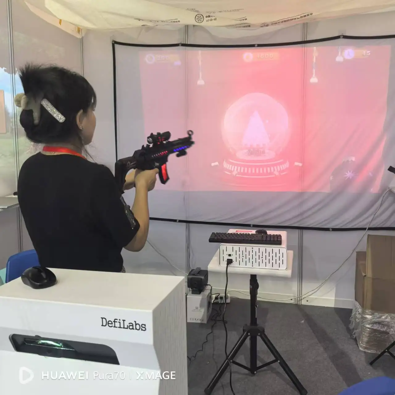 30 Keys Popular Remote-controlled Laser Shooting Games Interactive Wall Projection For Exhibition