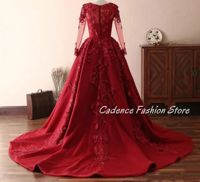 Customized Red Floral Round Neck Wedding Dresses Gorgeous Beaded Stereoscopic Applique A-Line Trailing Hem Bridal Wedding Party