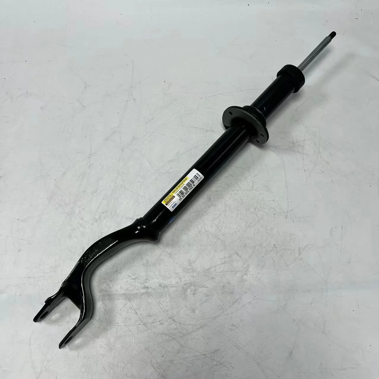 A2533200630 A2533200530 front shock absorber shock strut Original for Mercedes-Benz W253 X253 GLC200 GLC220 GLC250 GLC260 GLC300