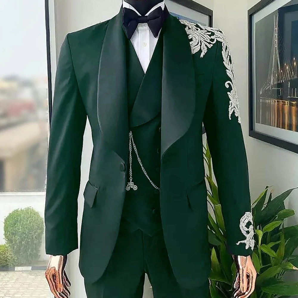 

Customized Mens Suit 3 Piece Handmade Beads Applique Slim Fit Groom Tuxedo Wedding Formal Tailored Jacket Vest Pants Plus Size