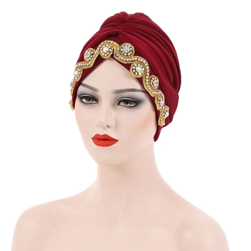 Cappello plissettato indiano di lusso musulmano Africa Head Wrap per le donne arabo Hijab Caps Diamond Sequin Turban Crinkle Beanie Winter Headtie