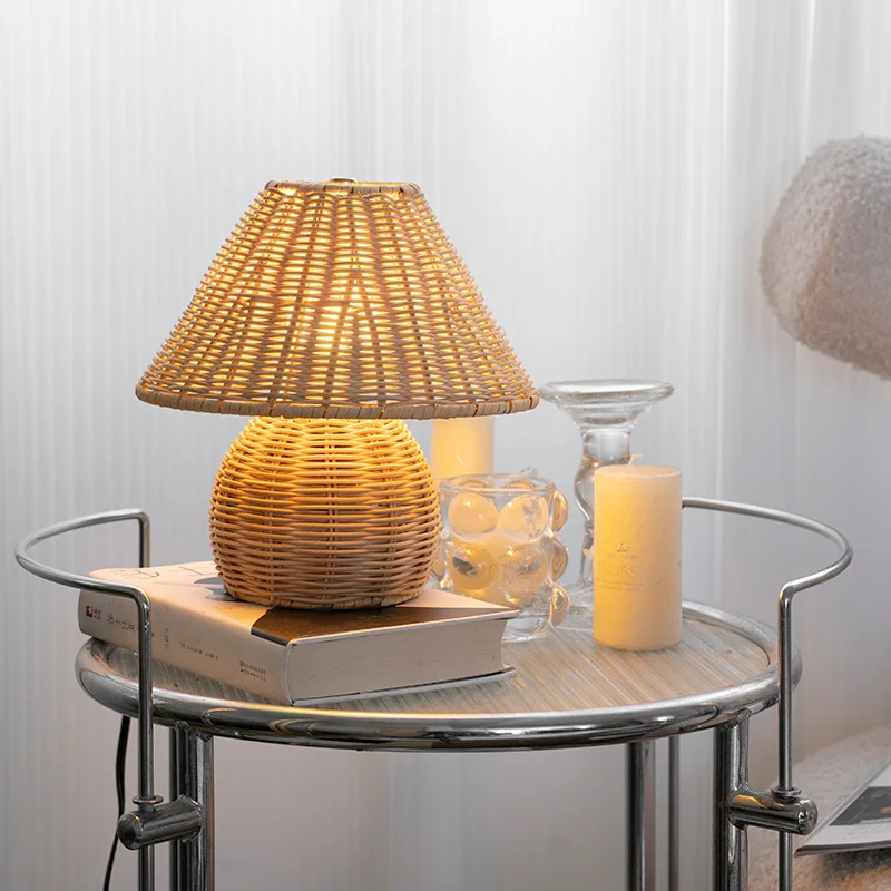 Chinese Style Bamboo Weaving Floor Lamps Plug-in Version Led Standing Light Bedroom Living Room Latern 249-2000Luminous Flux