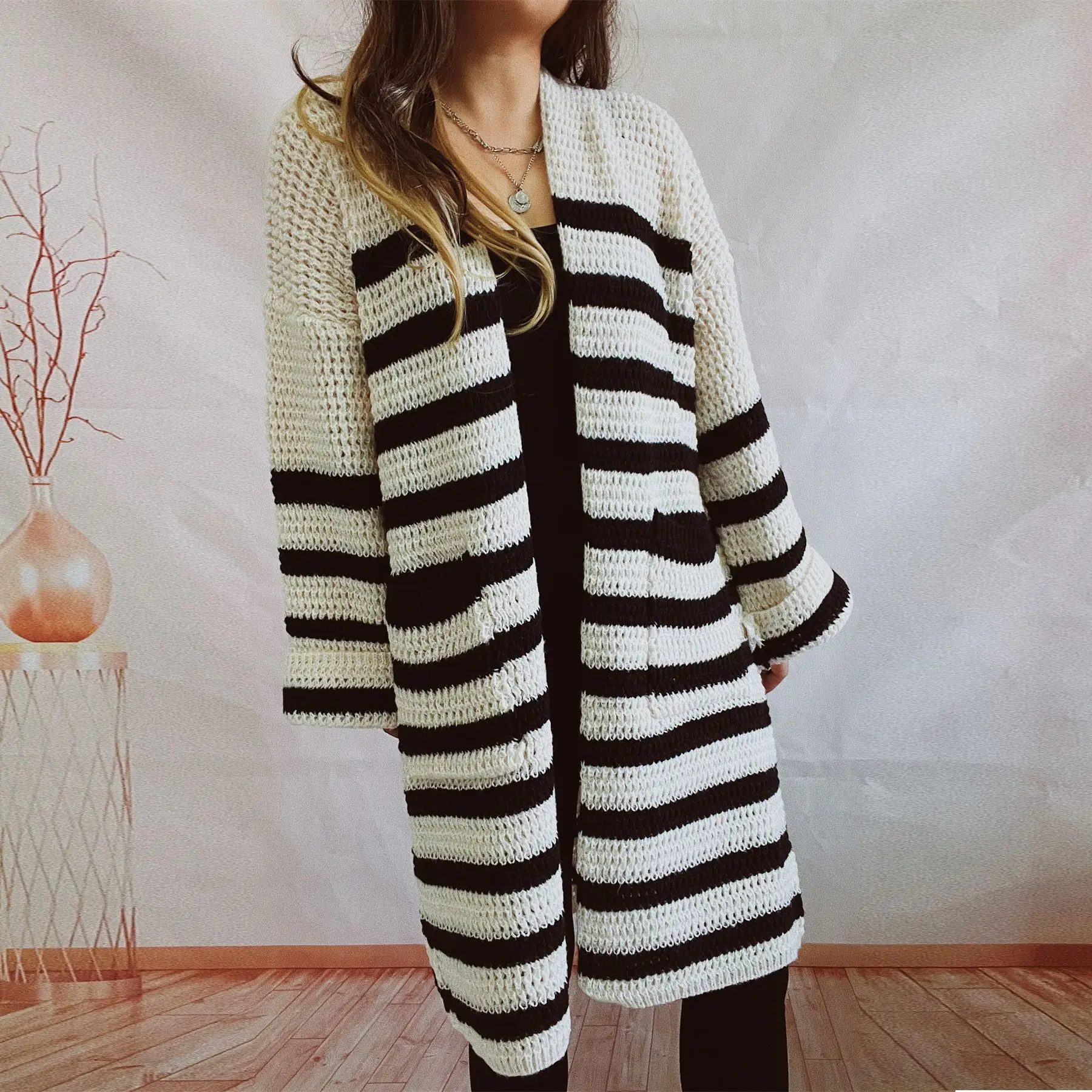 

2024 Autumn/Winter New Plus Loose Stripe Pocket Mid Length Knitted Sweater Cardigan Coat