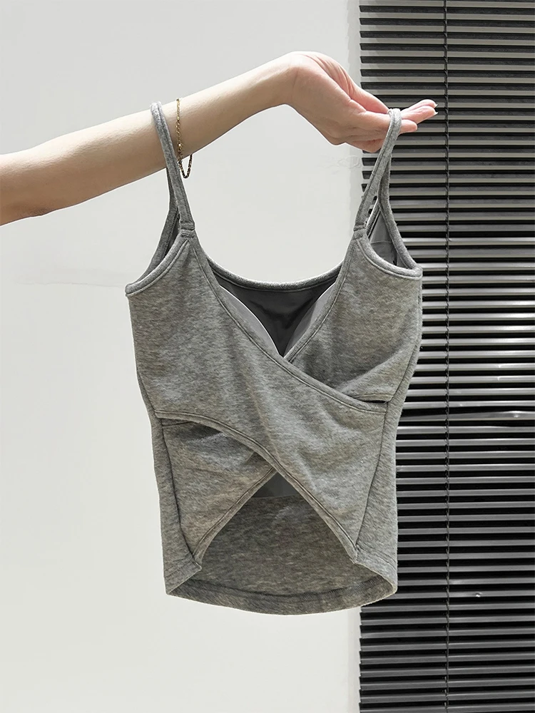 Koszulka damska Spicy Girl Sle Cross Ba Strap Vest, kolekcja jesień 2025, bielizna z wkładkami, jednoczęściowy top Svel.