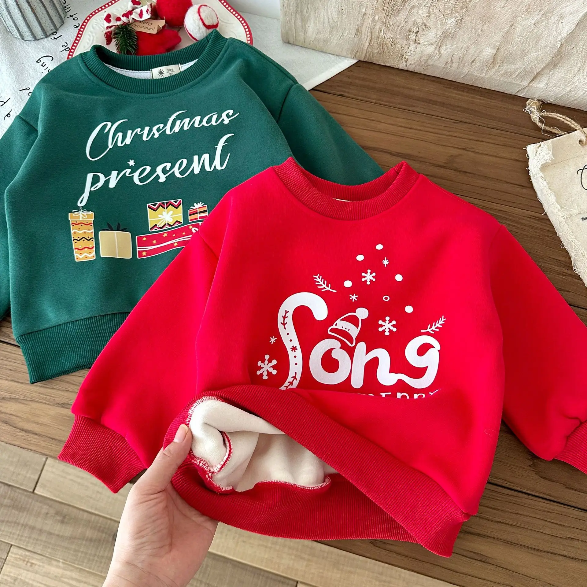 

2025 Winter New Children Long Sleeve Fleece Sweatshirt Christmas Boys Girls Casual Sweatshirt Kids Plus Velvet Thick Warm Tops