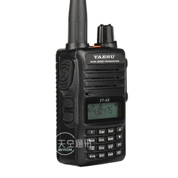 Yaesu-walkie-talkie pequeño y compacto de dos etapas, estación de mano para exteriores, todoterreno, conducción automática, FT-4XR