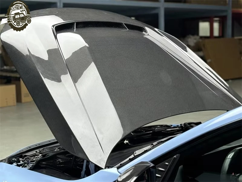 

Carbon Fiber Car Engine Cover Auto Hood for BMW M2 G87