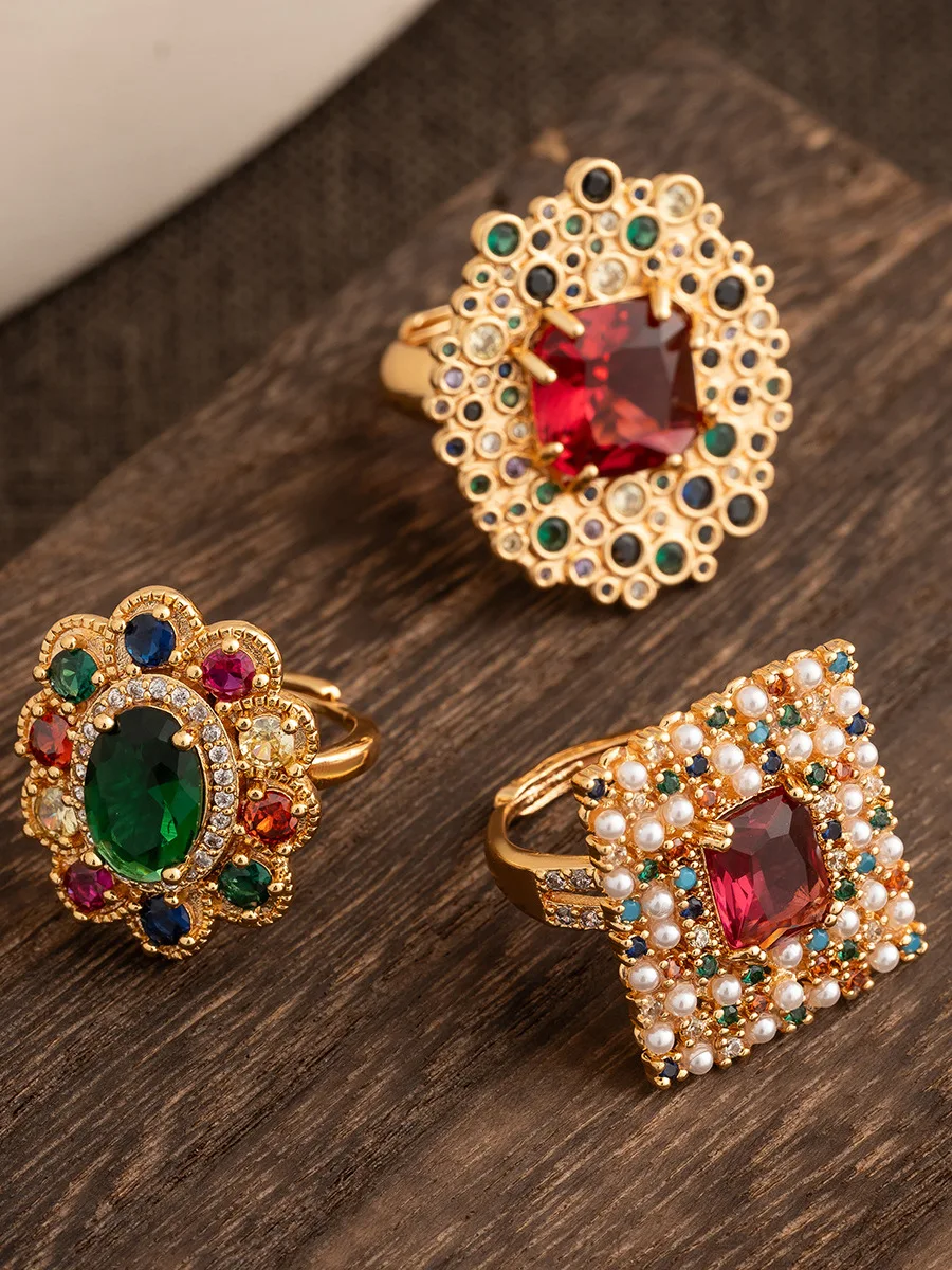 

Exquisite Cubic Zirconia Open Ring Fashionable Exaggerated Luxury Pearl Court Jewelry Copper Plated Gold Geometric S...