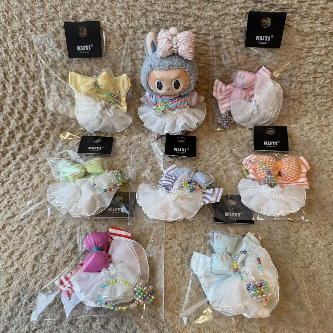 

15/17cm Labubu Doll Clothes 1st/2nd/3rd Gen Striped Top T Shirt Gauze Skirt Set With Bow Hair Accessory Plush Toy Accessories