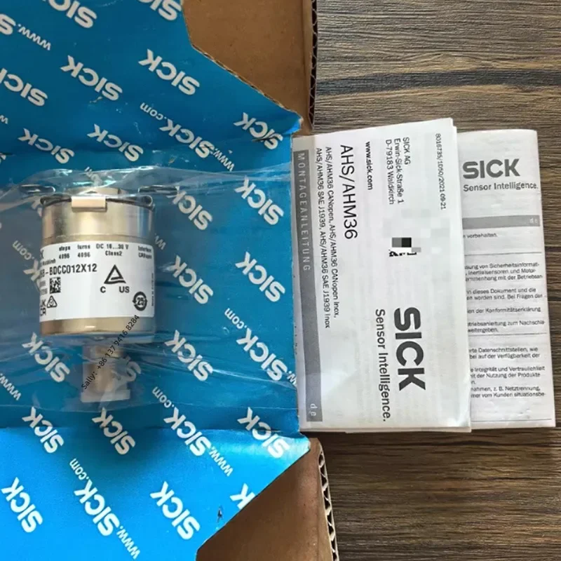 SRM50-HZA0-S21 Numéro de commande: 1037395 Encodeur AHM36B-BDCC012X12 (1069386) original