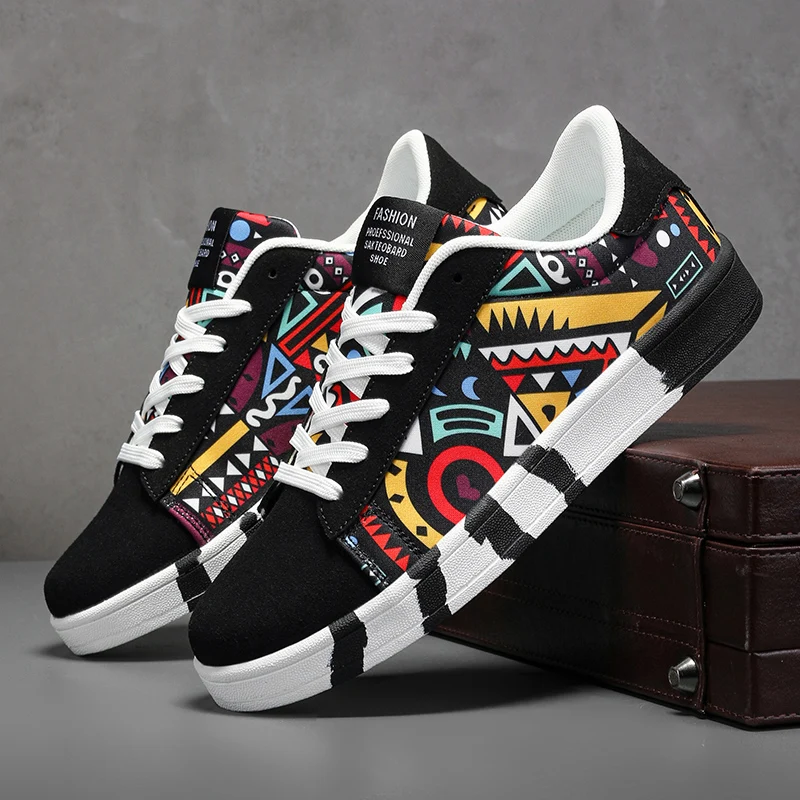 Summer Trendy Men's New Board Shoes Outdoor Non Slip Walking Men Sporty Shoe Canvas Pattern Casual Sneakers Male Zapatos