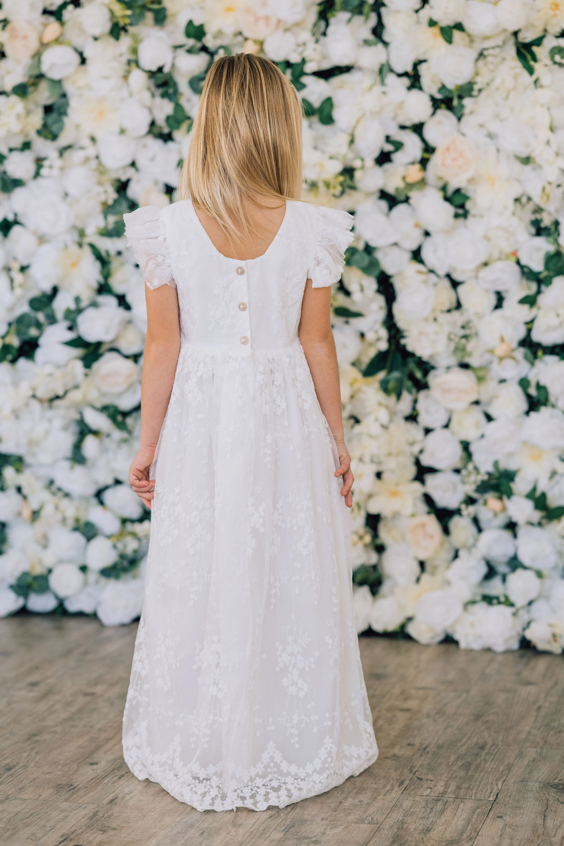 Customized Ball Gown Flower Girl Dress Princess Sleeves Round Neck Butterfly Tulle Sweep Train First Communion Gown
