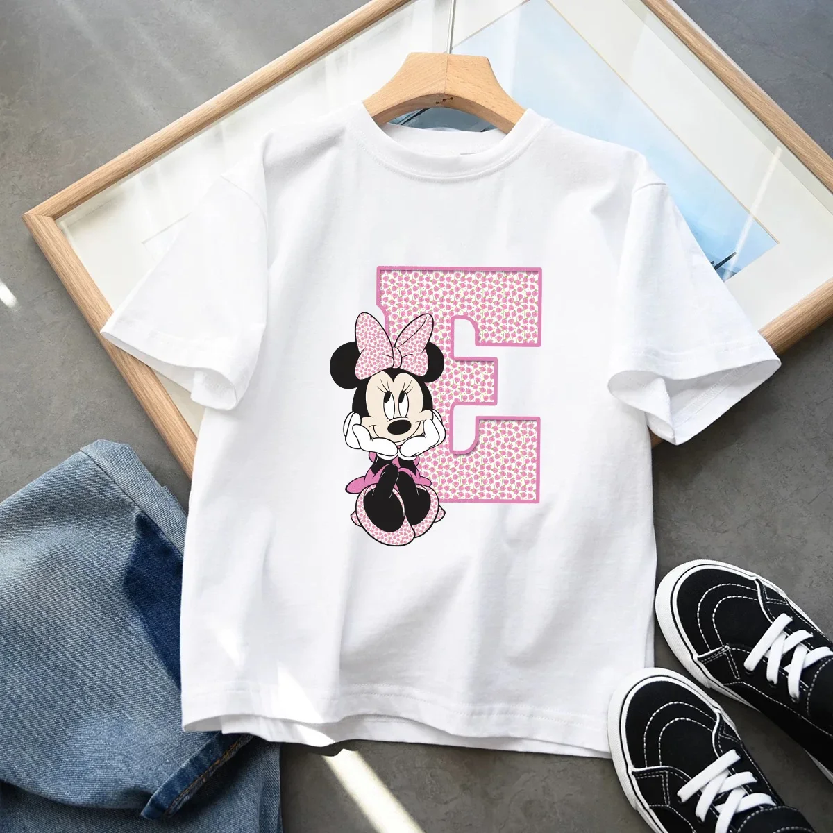 

Disney Minnie Mouse T-shirt Female Funny 26 Capital Letters A-Z Print Tshirt Gothic kawaii Neck Tops Summer Kawaii Tops girls