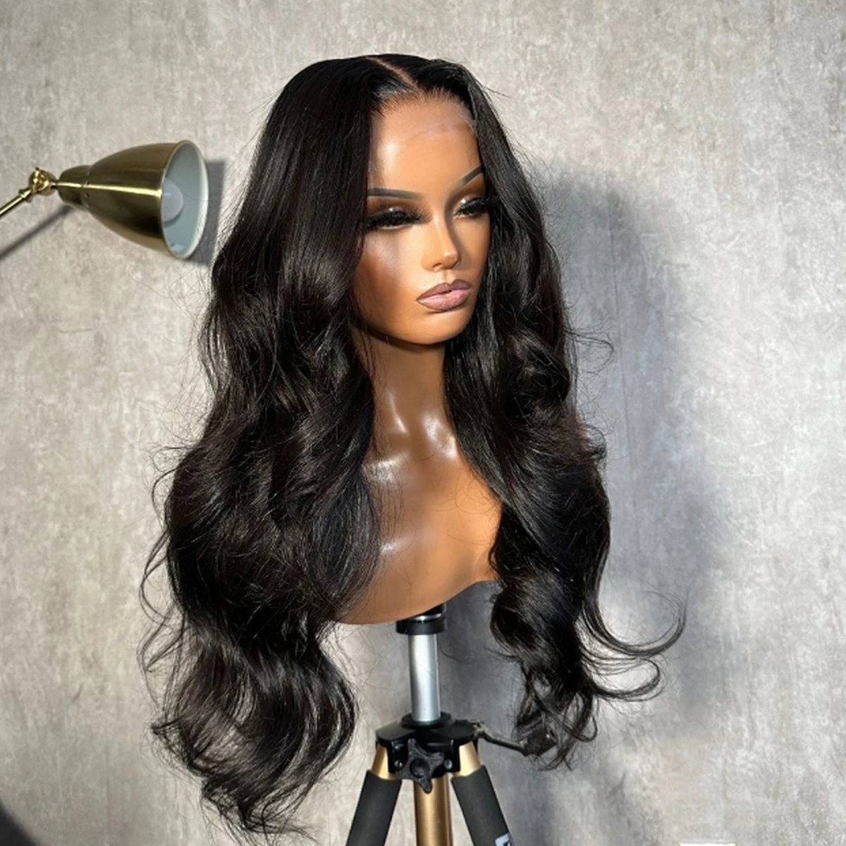 30 pulgadas 1B negro 13x4 onda del cuerpo HD pelucas frontales de encaje 200 densidad 13x4 HD pelucas frontales de encaje transparente 100% cabello humano sin pegamento