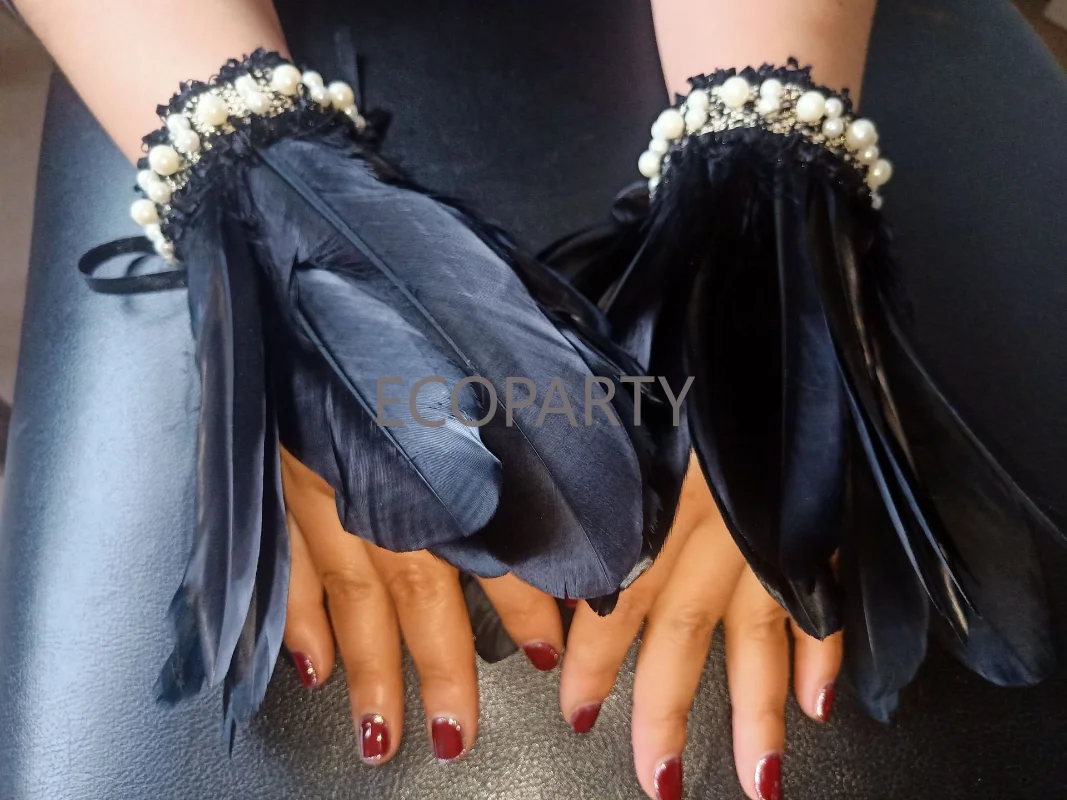 2PCS Lace Feather Wrist Cuffs Black Real Natural Dyed Rooster Feather Arm Warmers Party Cosplay Costume Accessory Feather Gloves