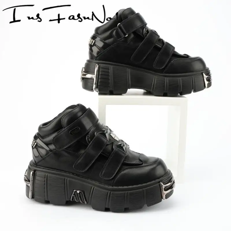 Metal Toe Platform Punk Flats Black Gothic Casual Shoes Thick Bottom Flat Platform Sneakers Ladies New Style Runway Shoes