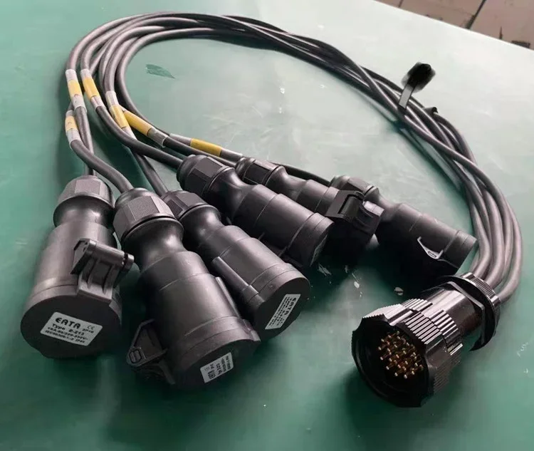 Distributor 19pin to 6*16A Male Connector 6 Way Socapex Power Cable for Stage Light