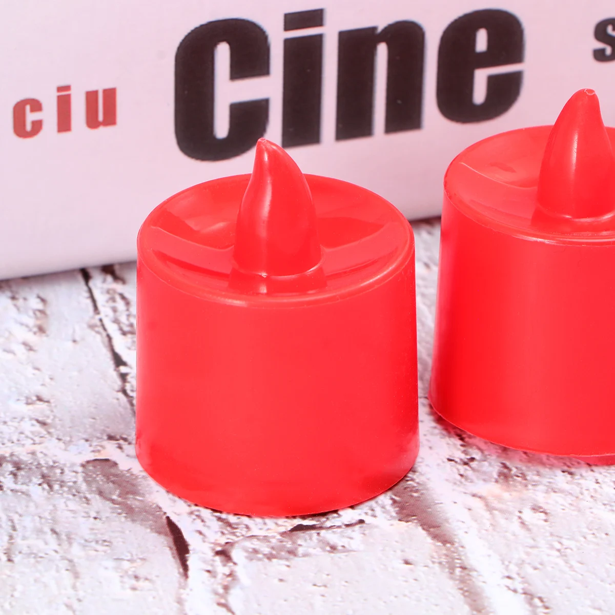 

24Pcs LED Simulation Lights Red Flameless Romantic Electronic Candles for Party Wedding Banquet Decoration Night Lighting