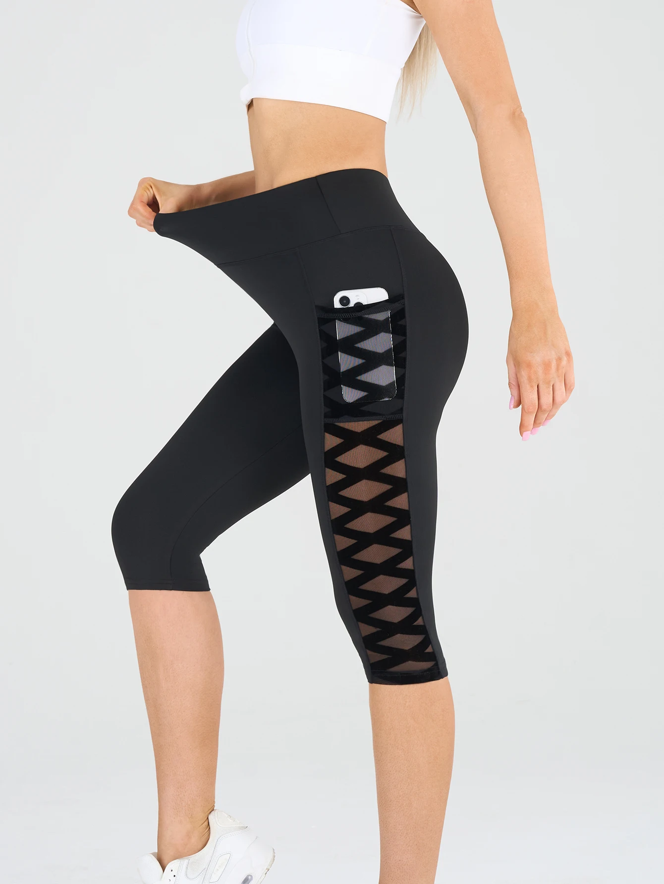 High Waisted Cropped Yoga Pants for Women Geometric Mesh Panel Side Phone Pocket Soft Stretch Fitness Capri Leggings