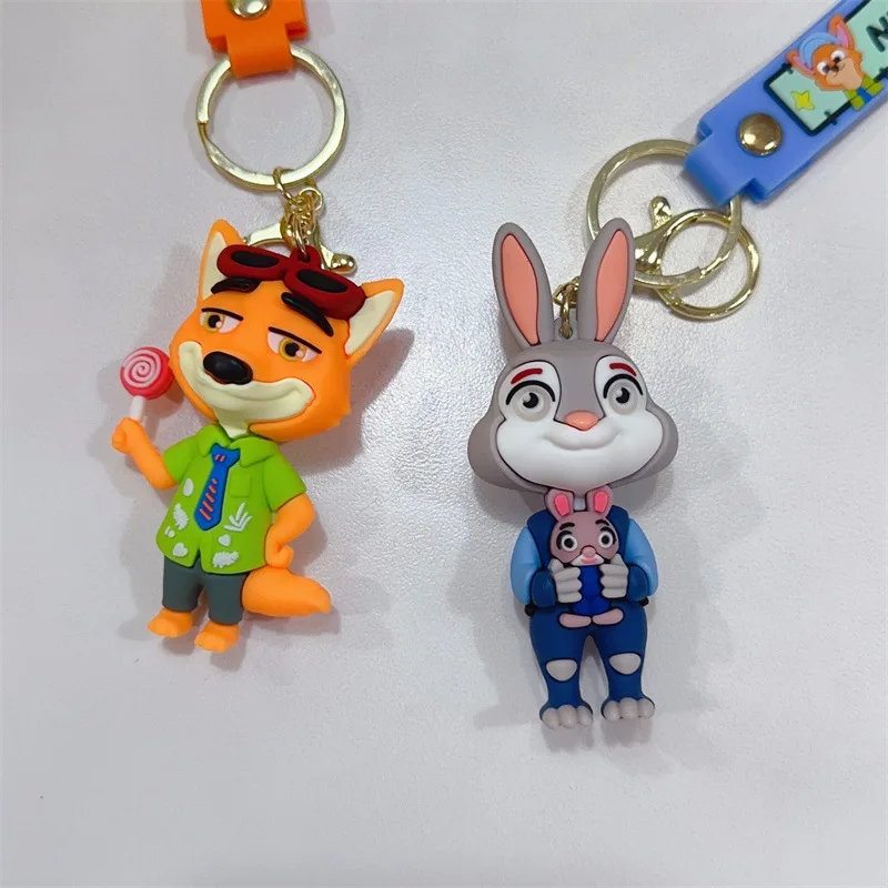 الجملة ديزني المفاتيح الكرتون فيلم Zootopia مفتاح سلسلة جوديث نيك كيرينغ حقيبة الظهر حامل مفاتيح السيارة اكسسوارات الهدايا
