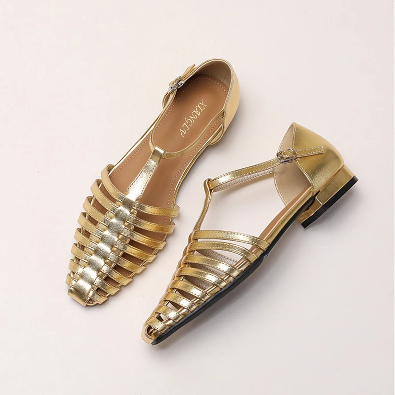 

2025 Summer New Hollow Out Woven Toe Flat Heel Women's Sandals Casual Wear Retro Roman Shoes For Woman