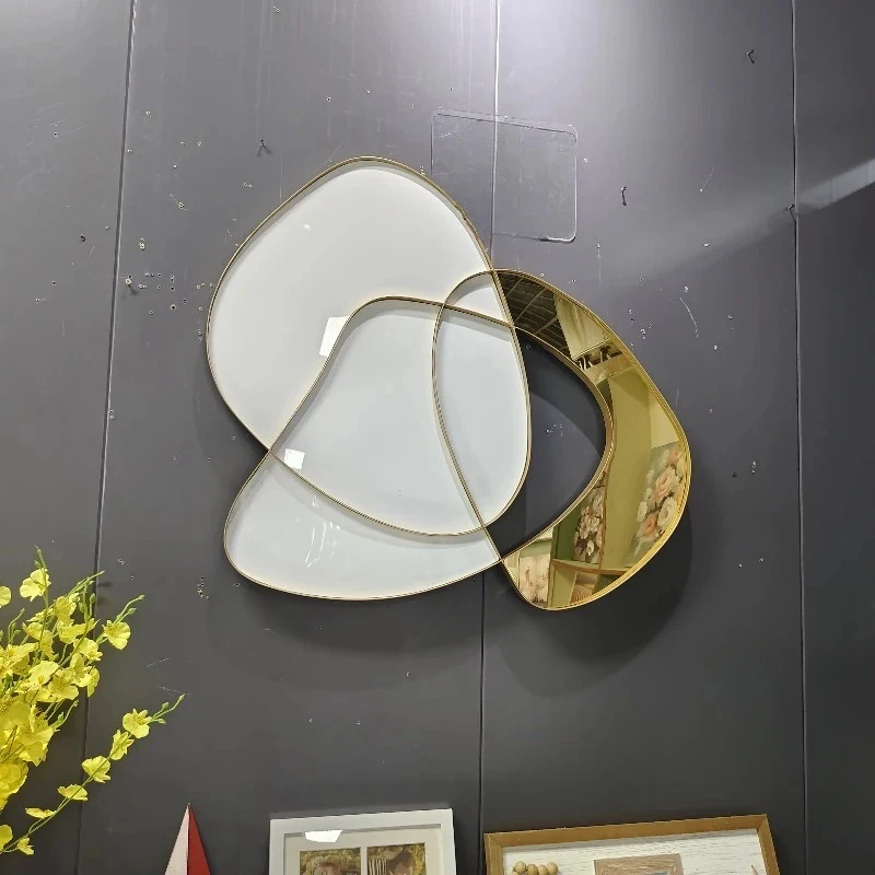 High-Gloss Gold Wrought Iron Wall Decor – Hand-Forged, High-Gloss Baked, Modern Art Style, Large Living Rooms, Entran