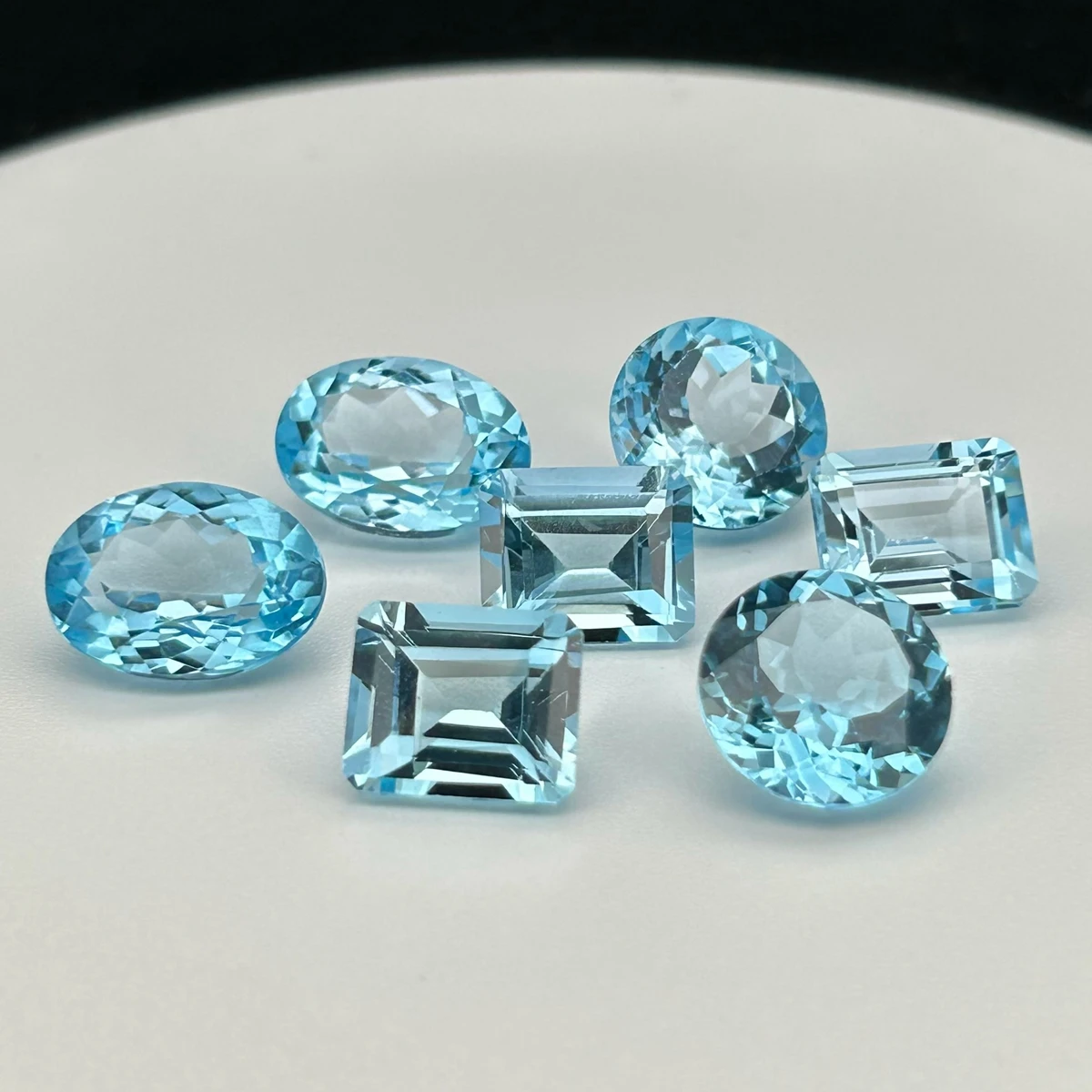 Meisidian Round Oval Emerald Cut 4X6-10X12mm 9 Carat 100% Natural Sky Blue Topaz Loose Gemstone For Fashion Earring Ring Making - Image 2