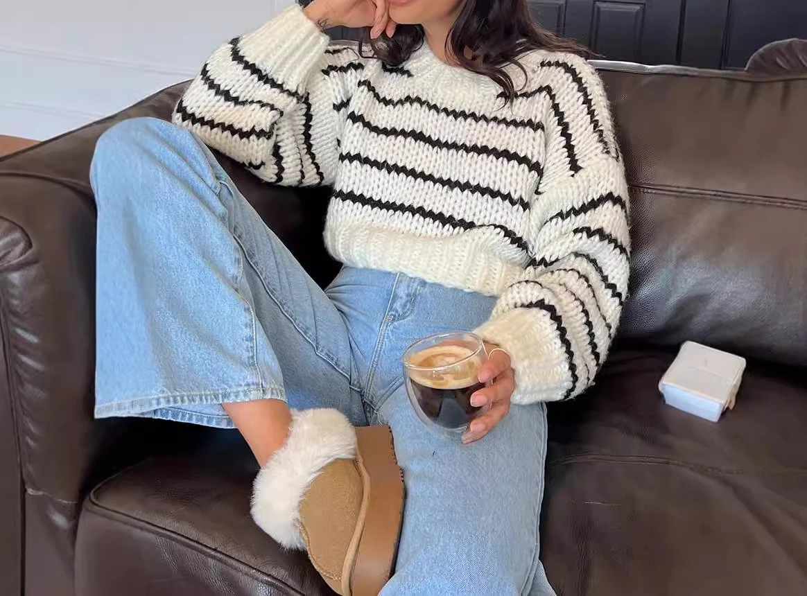 

2025 New Striped Sweater Knitwear Round Neck Long Sleeve Loose Casual Pullover Top