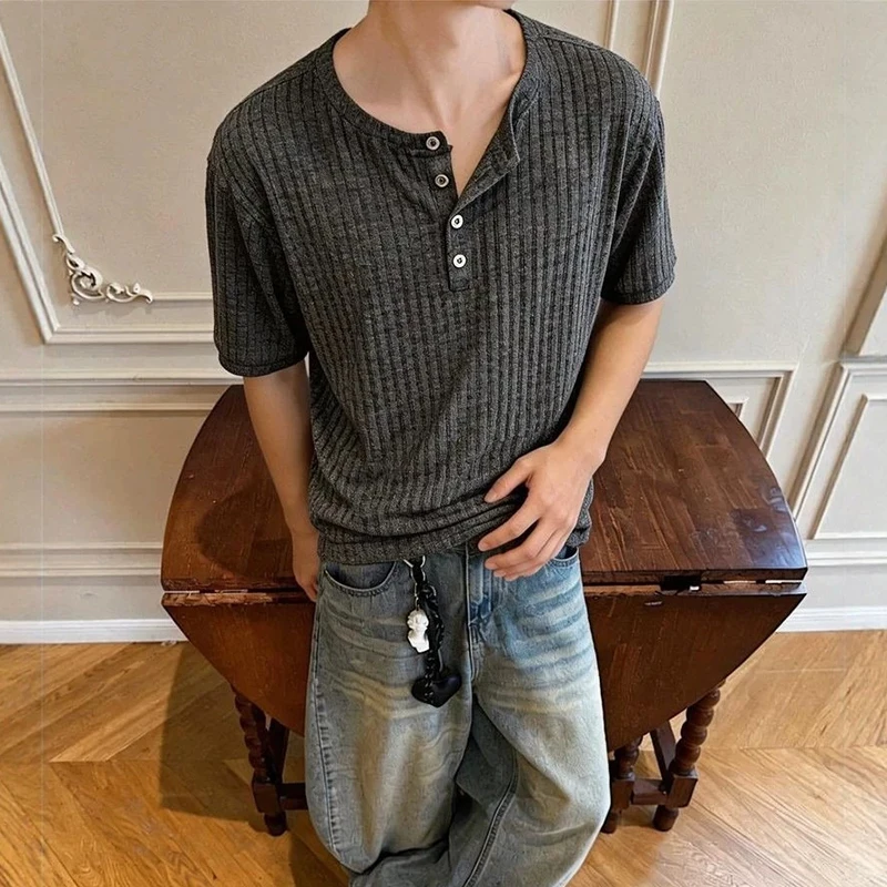 WTHT Fashion Men's Button Texture Solid Color Do Old T-shirts Trendy Round Collar Casual Tops Male 2026 Summer 2A3179